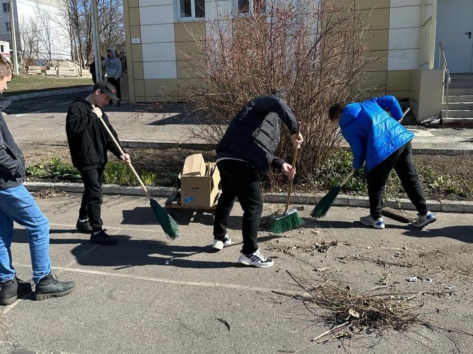 Акция &amp;quot;Мой уютный школьный двор&amp;quot;.